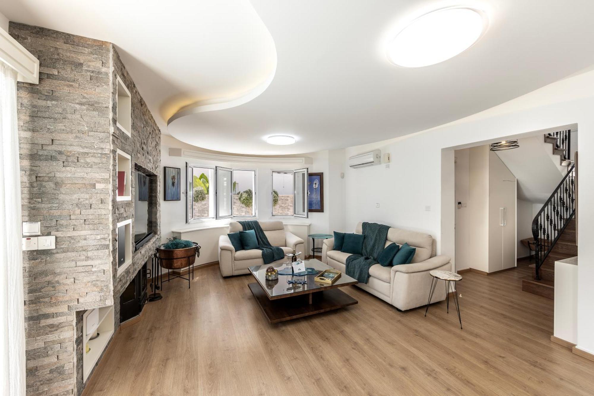 Accomoteleia Crystal Lagoon Villa Протарас Екстериор снимка