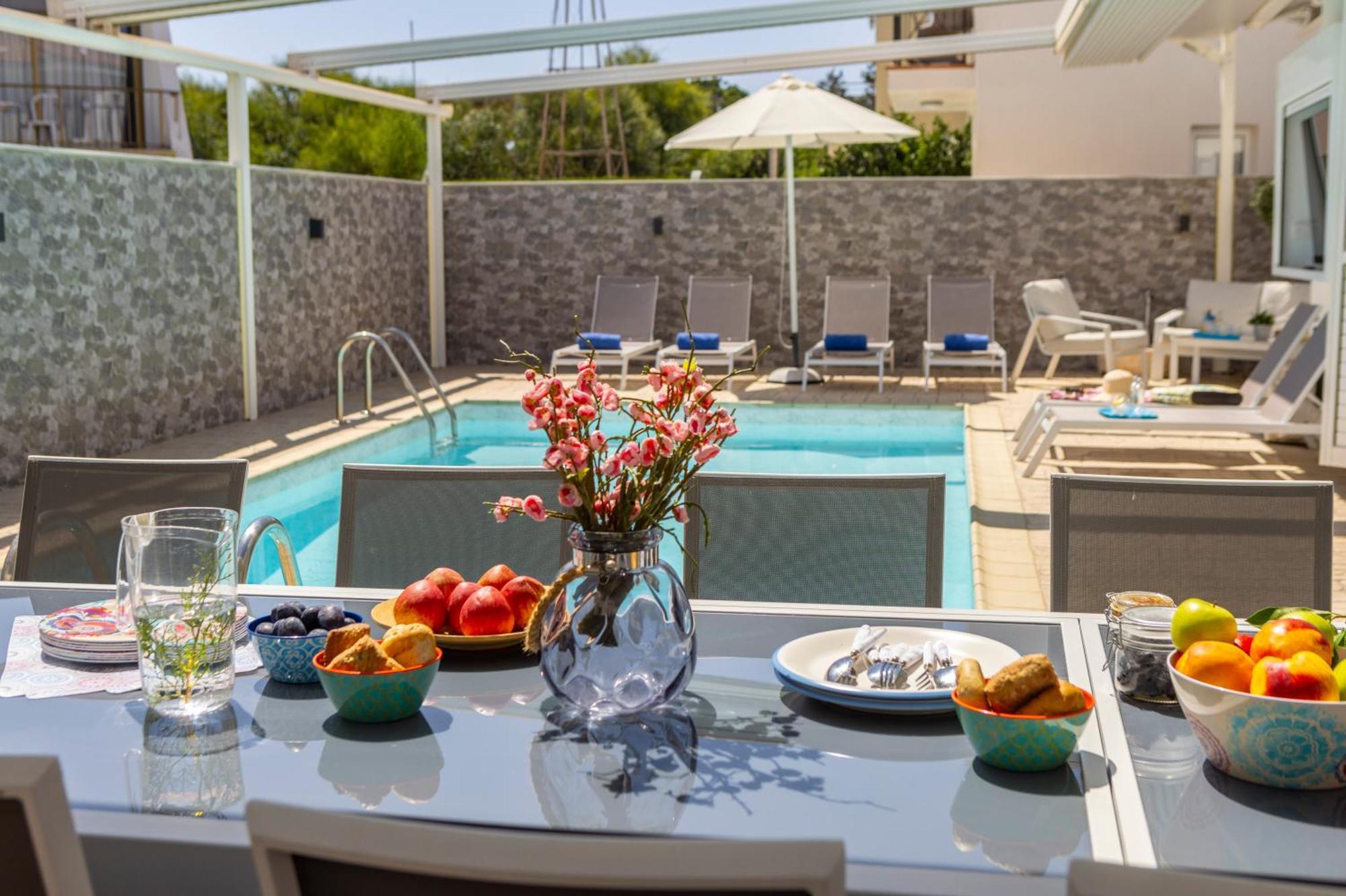 Accomoteleia Crystal Lagoon Villa Протарас Екстериор снимка
